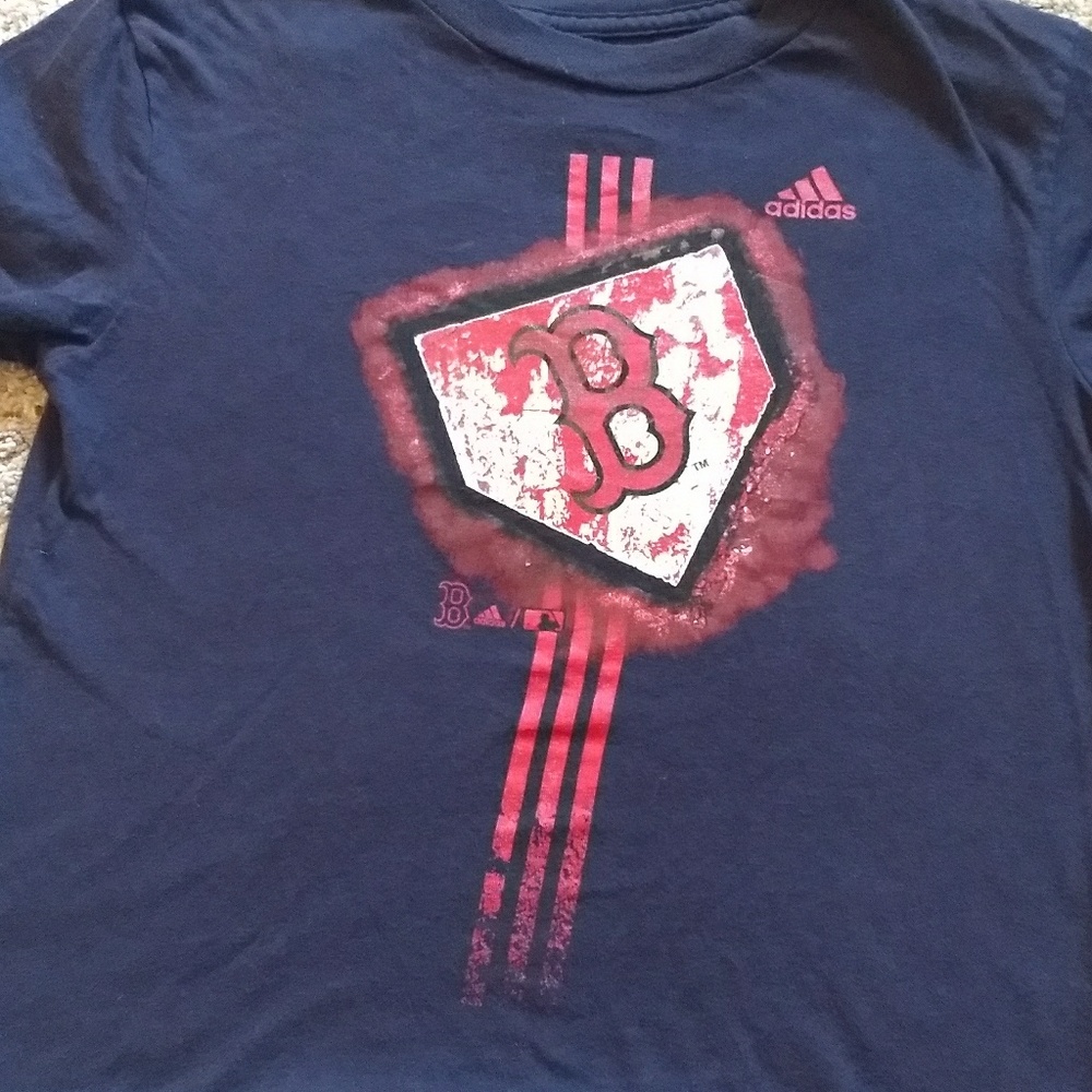 Tee shirt